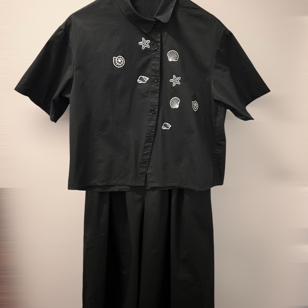 Black Short Sleeve with Culottes - Picture 4 of 8